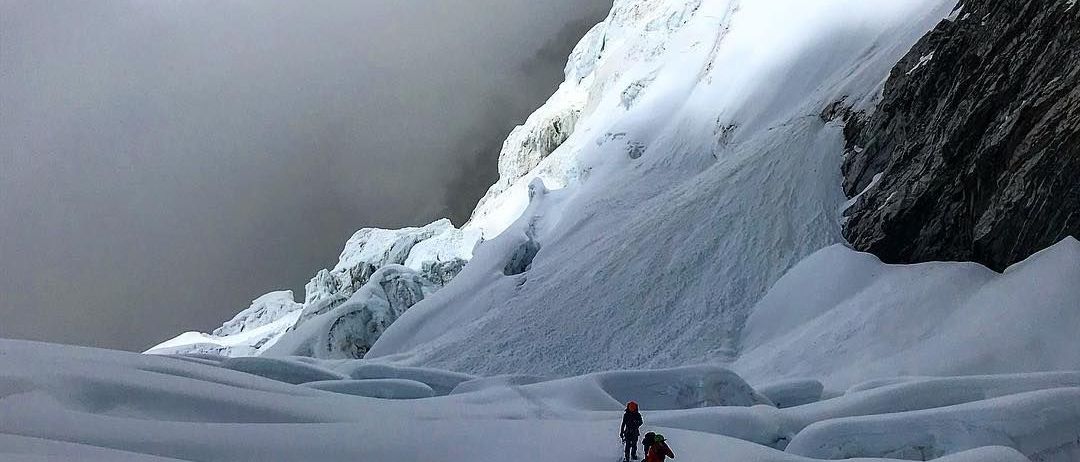 James Morrison y Hilaree Nelson logran bajar el Lhotse esquiando