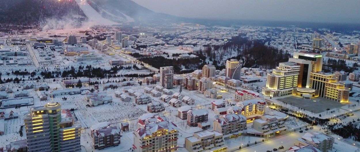 Kim Jong-Un inaugura una nueva estación de esquí en Corea del Norte