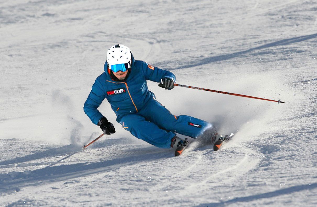 El control de la pelvis y las caderas sobre los esquís.