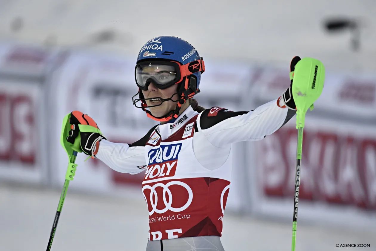 Petra Vlhova gana el Slálom de Are y ya es líder de la General de esquí  alpino