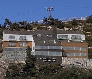 El Club Alpino de Navacerrada se convertirá en hotel de lujo - Noticias -  Nevasport.com