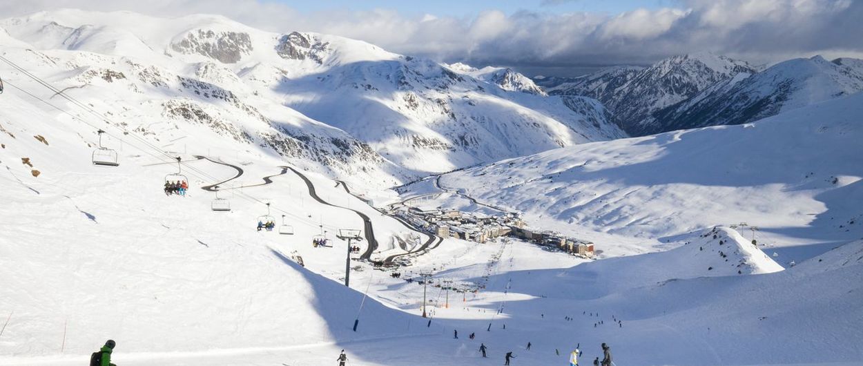 Grandvalira monta un Alpine Coaster y un nuevo telesquí de freeride