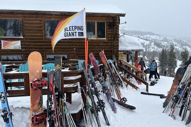 Sleeping Giant vende el nombre de sus pistas de esquí a marcas patrocinadoras