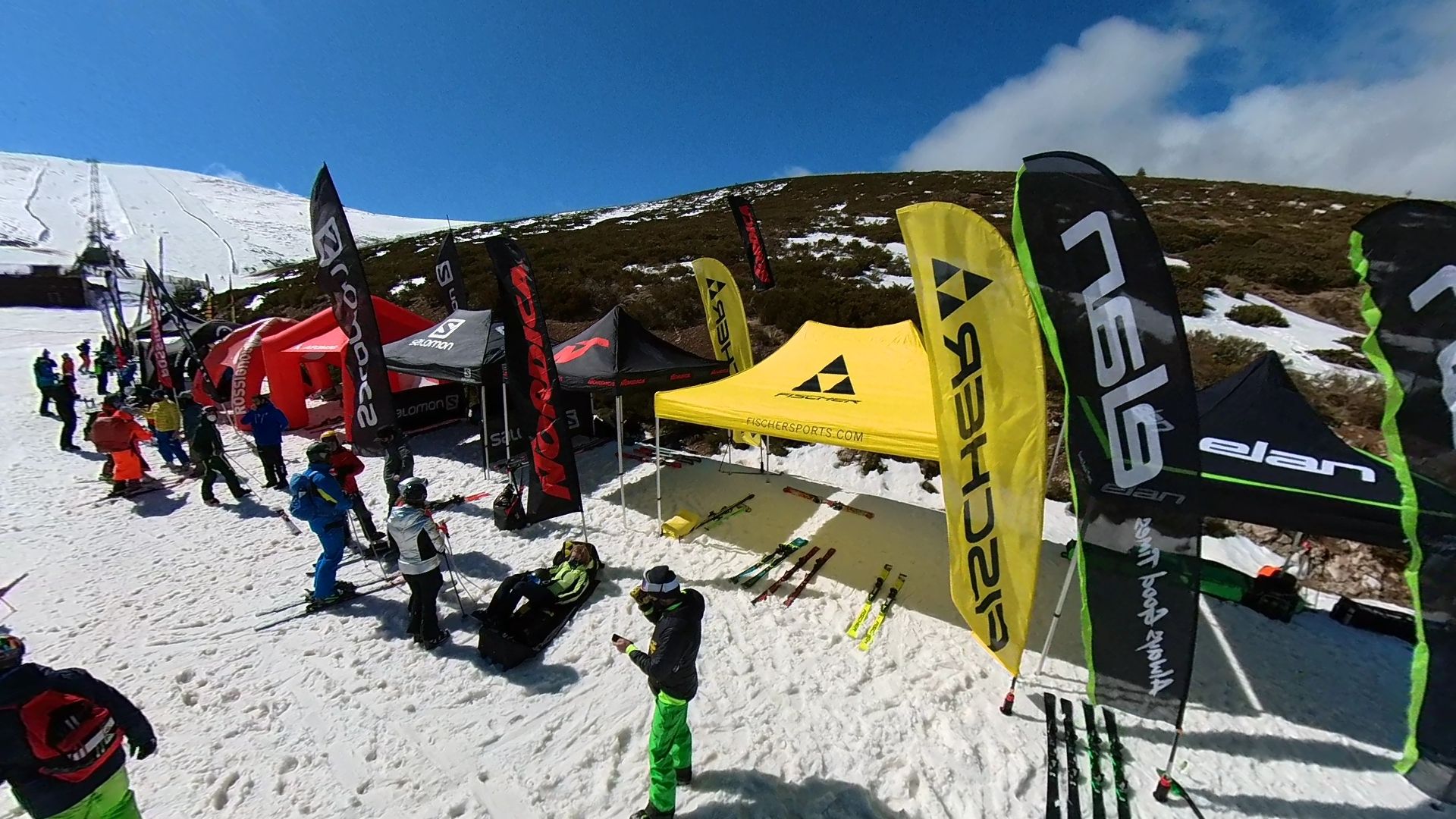 El mayor test de esquís de Europa en Valdesquí - 110% SKI - Nevasport.com
