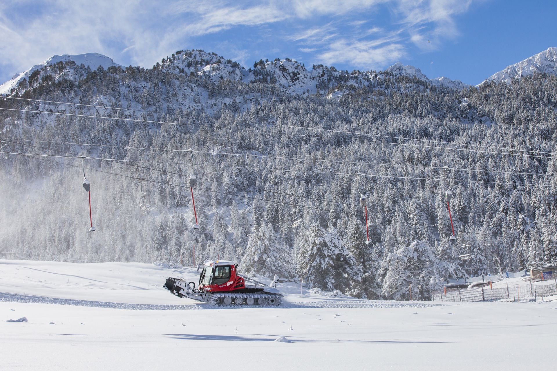 Imagenes de Grandvalira en invierno con nieve