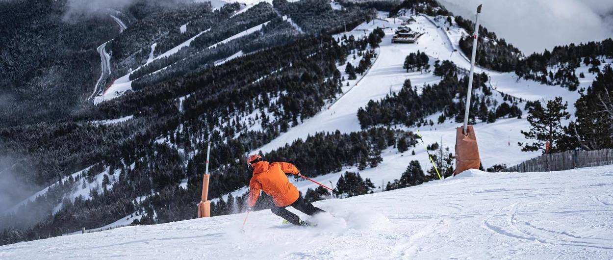 Las estaciones de esquí de Andorra continuarán cerradas a extranjeros