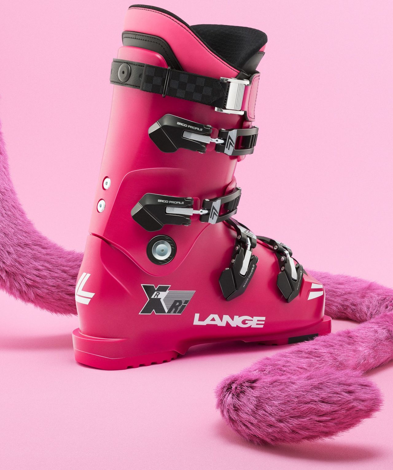 Lange lanza una edición actualizada de las The Pink Panther XRi