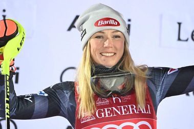 Doble victoria de Mikaela Shiffrin en slalom de Levi