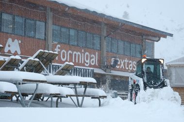 Aramón incrementa mucho sus kms esquiables gracias al nevadón