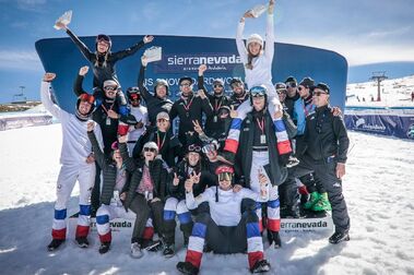 Sierra Nevada se convierte en cuna de riders leyenda del Snowbard Cross