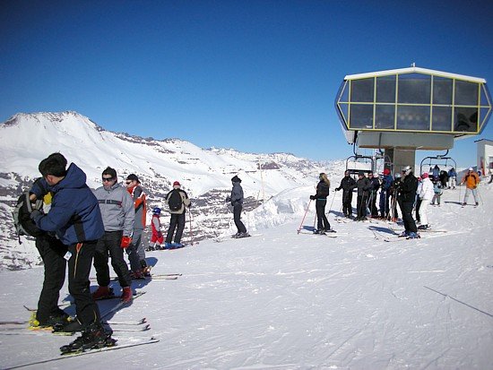 Valle Nevado con Descuento Para Universitarios! - Nevasport Chile -  Nevasport.com